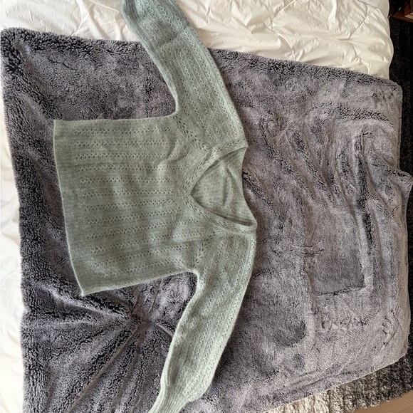 Sezane Rosa Sweater - Picture 5 of 10